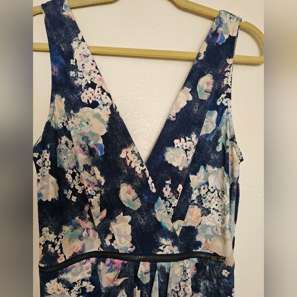 BCBGGENERATION Blue night mult size 6  dress - Picture 2 of 8